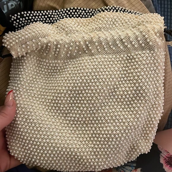 Adorable reversible vintage beaded clutch - Picture 7 of 7